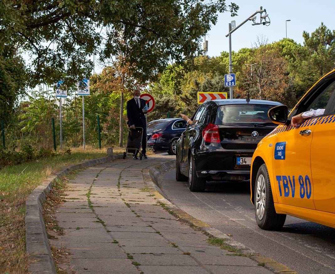 50 yıldır çıkarmadığı kravatı ile ne iş yaptığına çok şaşıracaksınız? Hikayesi içinizi acıtacak... 5