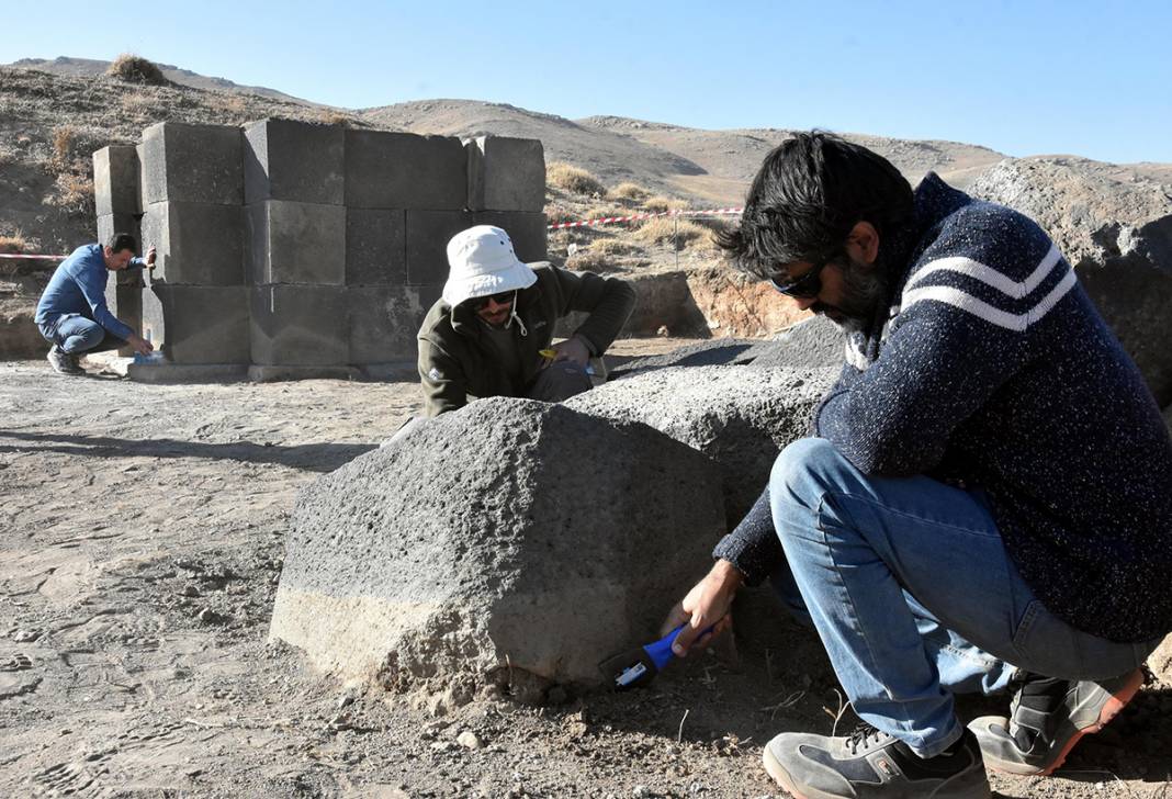 Kef Kalesi'nde Urartu belgeleri bulundu 4