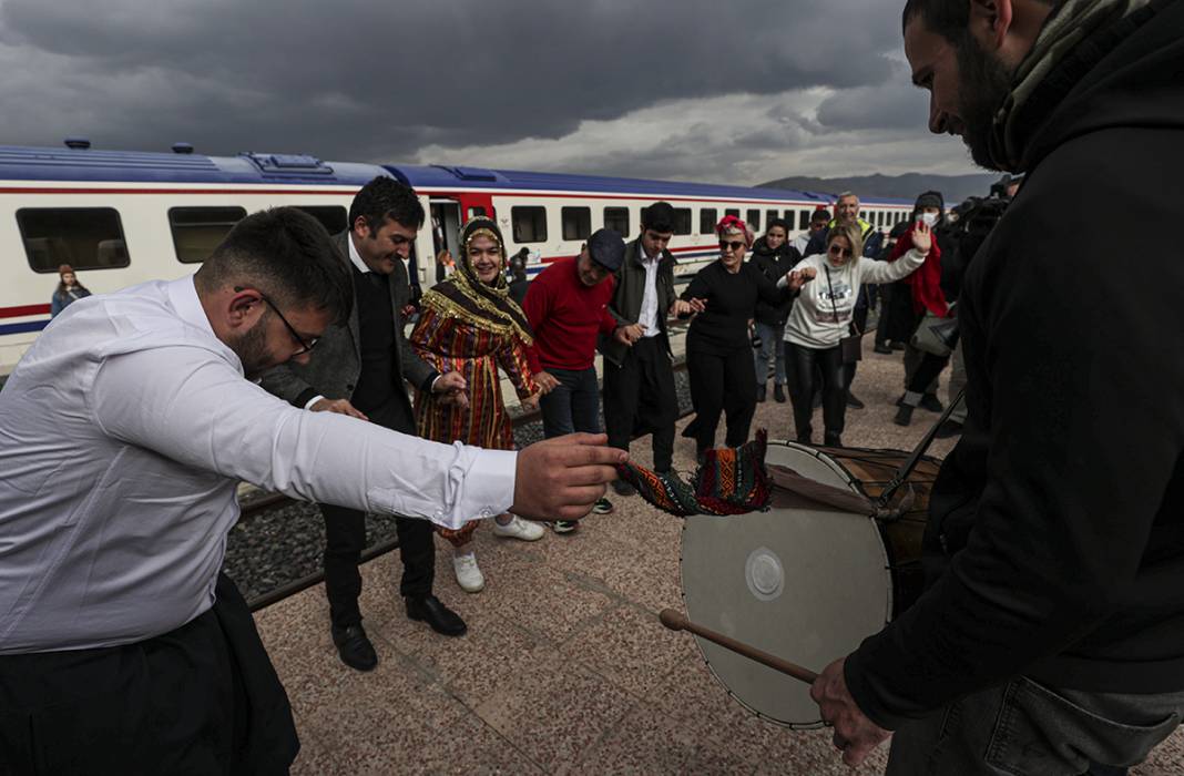 Turistik Doğu Ekspresi'nde, 21 ay sonra 'masala dönüş' 10