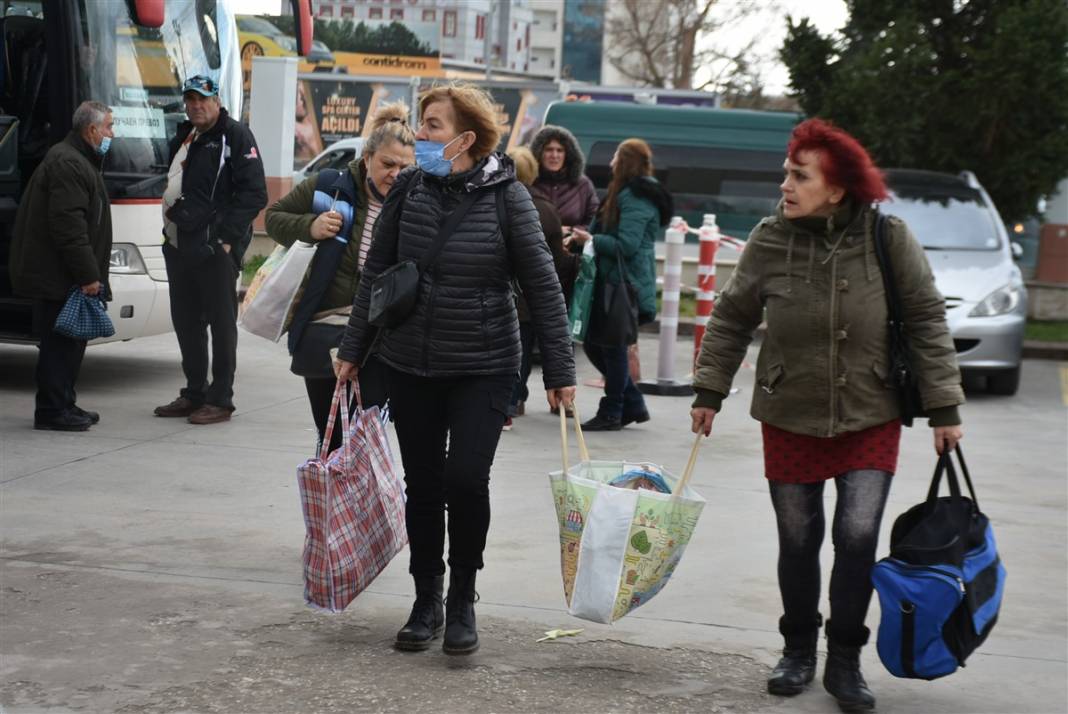 Edirne'ye Bulgar akını devam ediyor! Yılbaşına kadar otellerde boş oda kalmadı bulgarlar akin etti edirnede yilbasina kadar otellerde bos oda kalmadi 9001 dhaphoto12