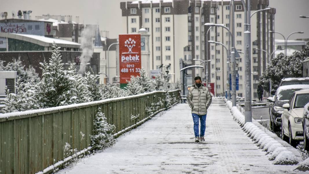 İstanbul kartpostal gibi: İşte doyumsuz kar manzaraları 1