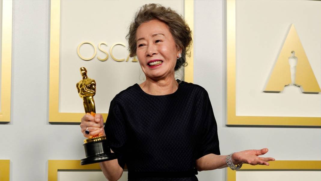 Netflix yine ödülleri sildi süpürdü 4