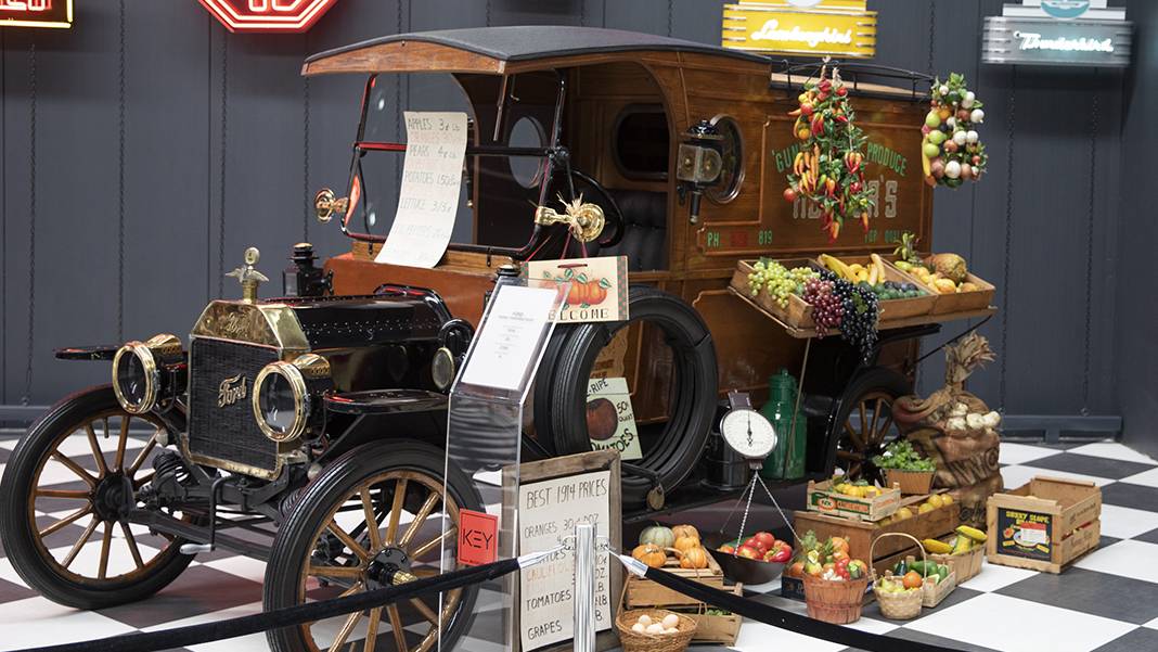 Türkiye'nin en kapsamlı otomobil müzesi! Tarihin ilk otomobili de sergileniyor 16