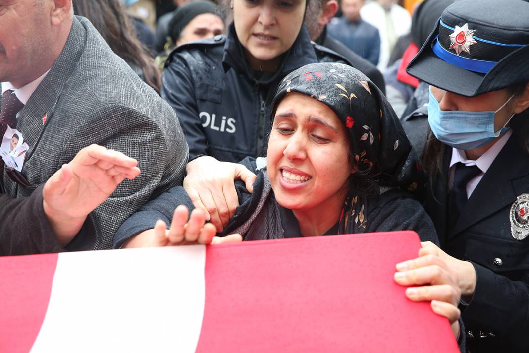 Şanlıurfa şehitlerine acı veda 8