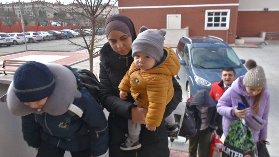 Kırım Türklerinden 45 kişilik ilk kafile Ukrayna'dan Türkiye'ye getirildi 7