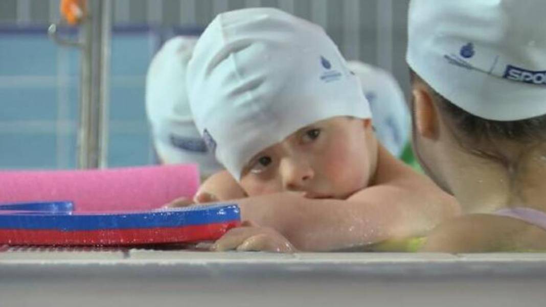 Down sendromlu Şeyma yüzmeyle hayata tutundu 2