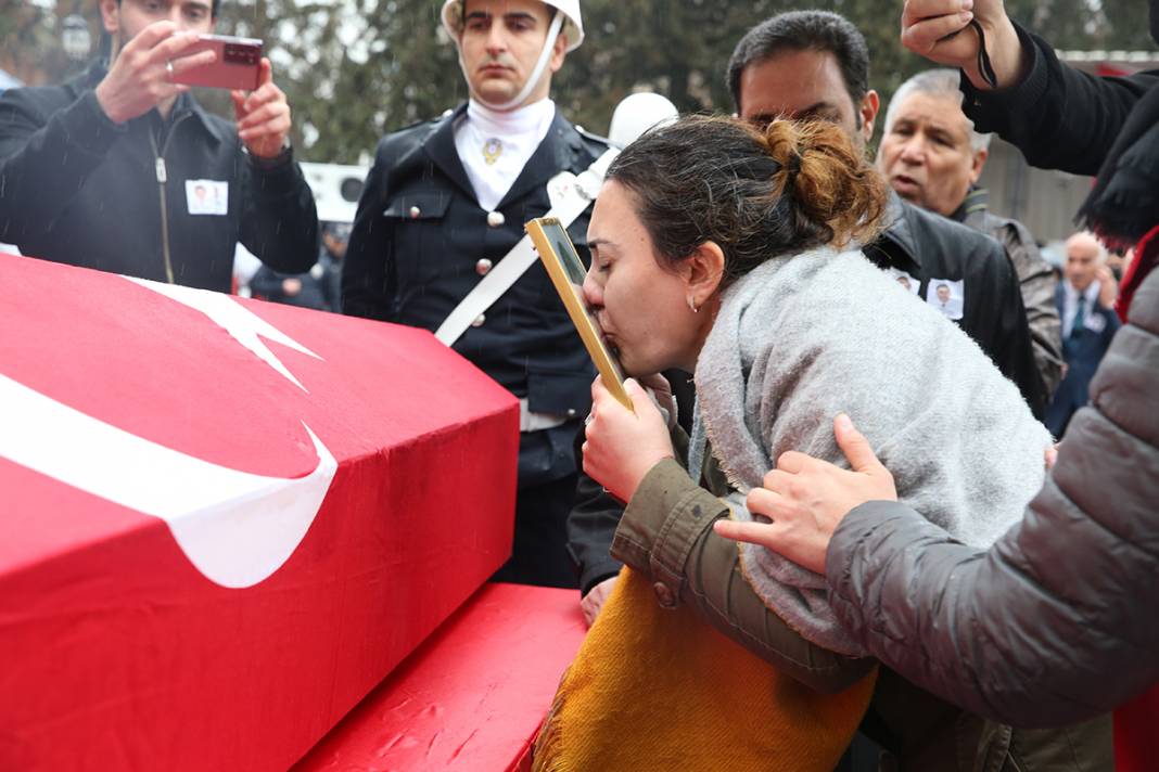 Şanlıurfa şehitlerine acı veda 9