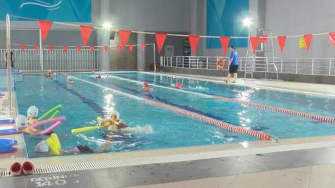 Down sendromlu Şeyma yüzmeyle hayata tutundu 3
