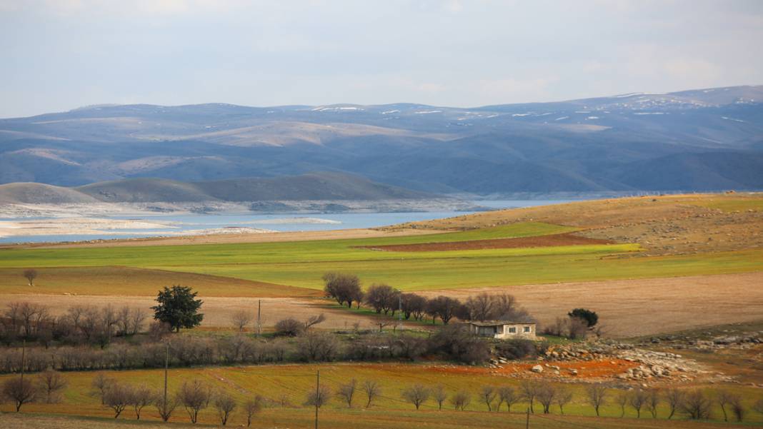 Tunceli'nin bir yanı yazı, bir yanı kışı yaşıyor 2