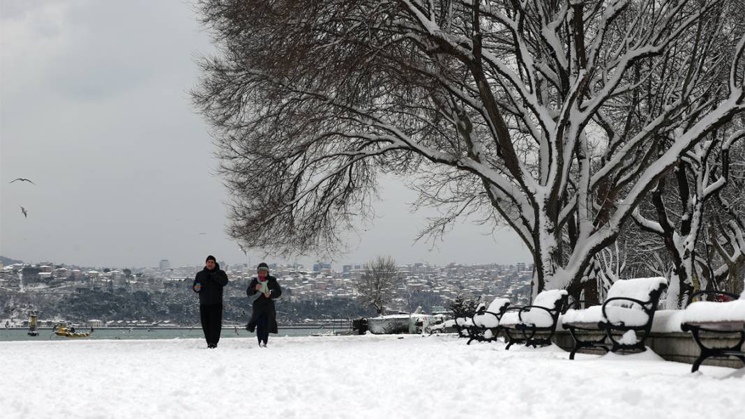 İstanbul kartpostal gibi: Kent sakinleri karın keyfini çıkardı 6