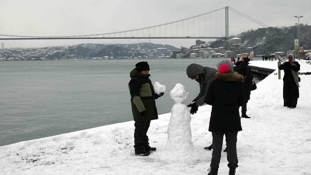 İstanbul kartpostal gibi: Kent sakinleri karın keyfini çıkardı 10