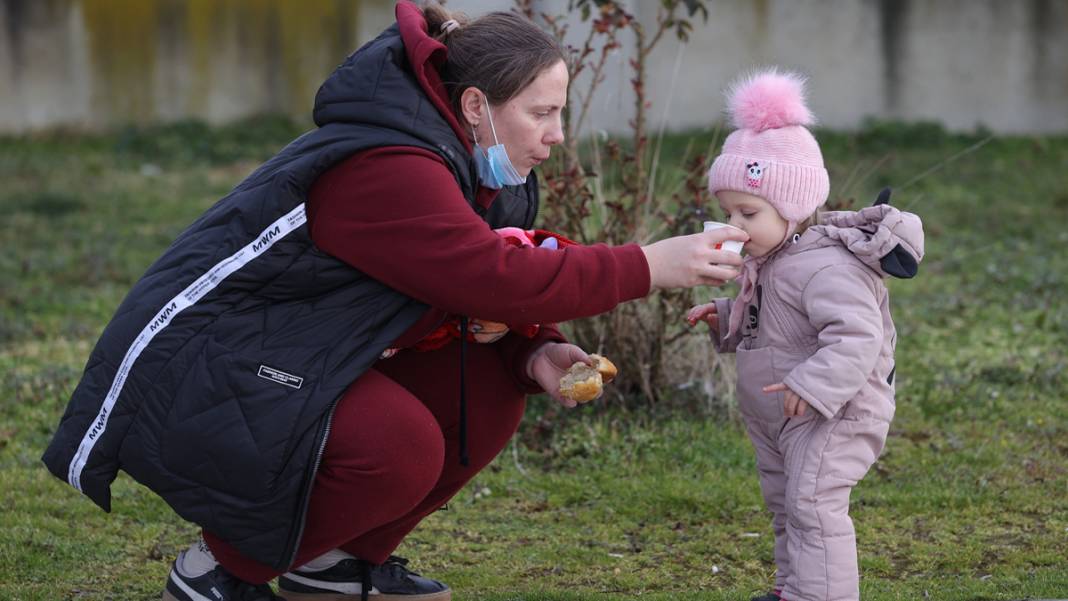 Kırım Türklerinden 45 kişilik ilk kafile Ukrayna'dan Türkiye'ye getirildi 2