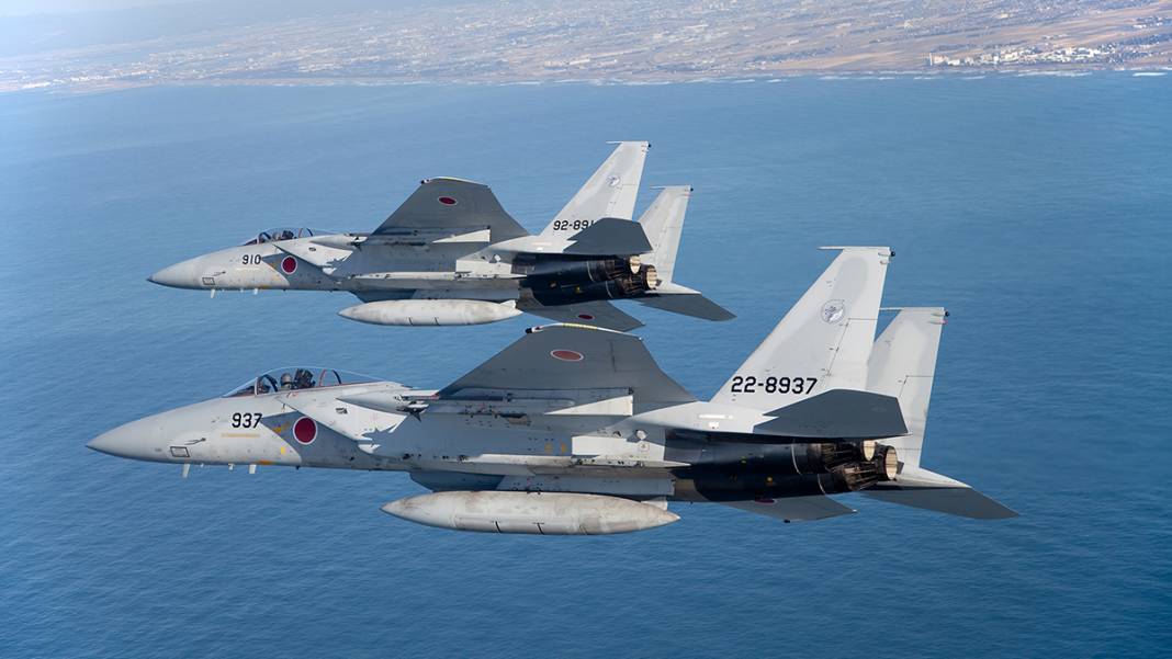 Japan F15 1