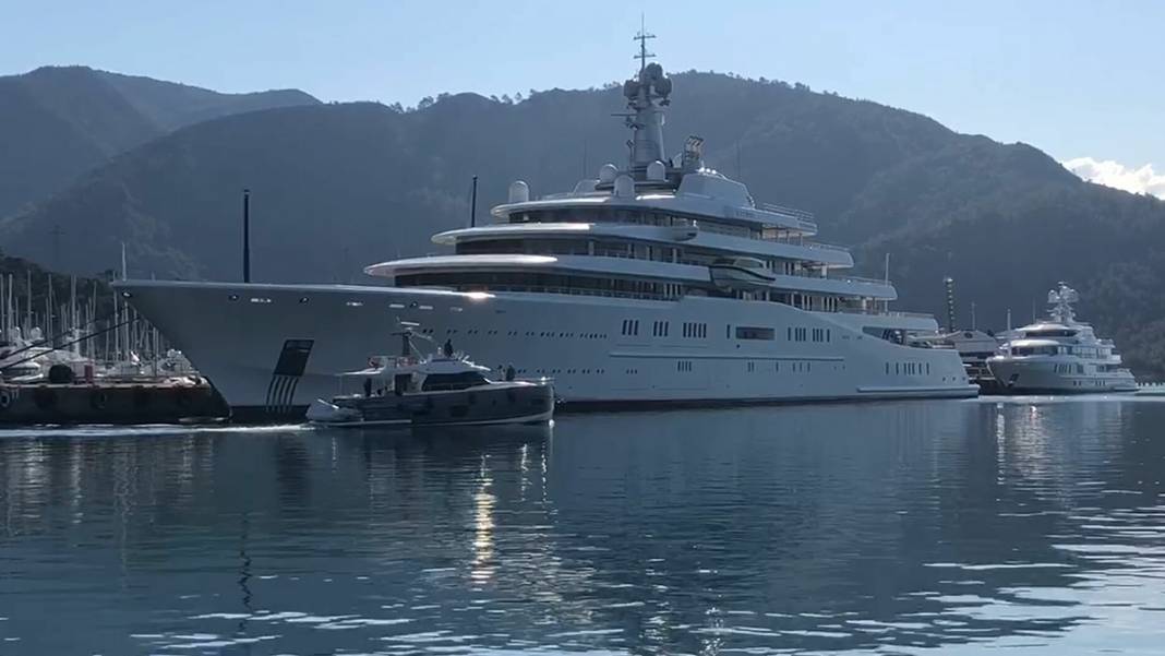 Abramoviç'in yatına kimse yaklaştırılmıyor 1