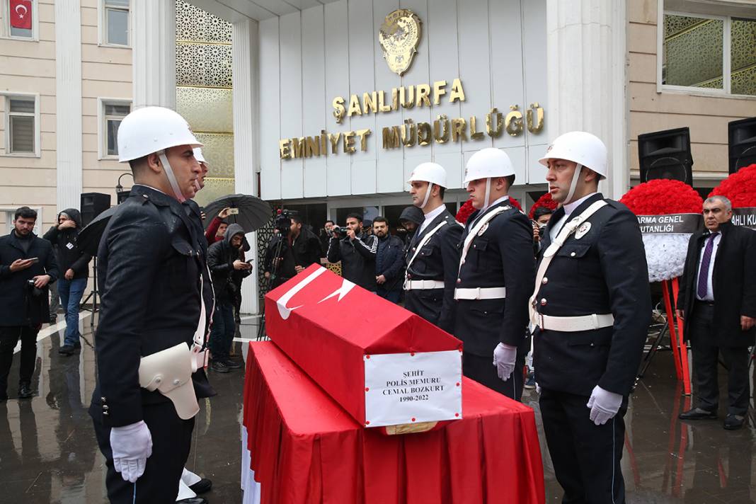 Şanlıurfa şehitlerine acı veda 7