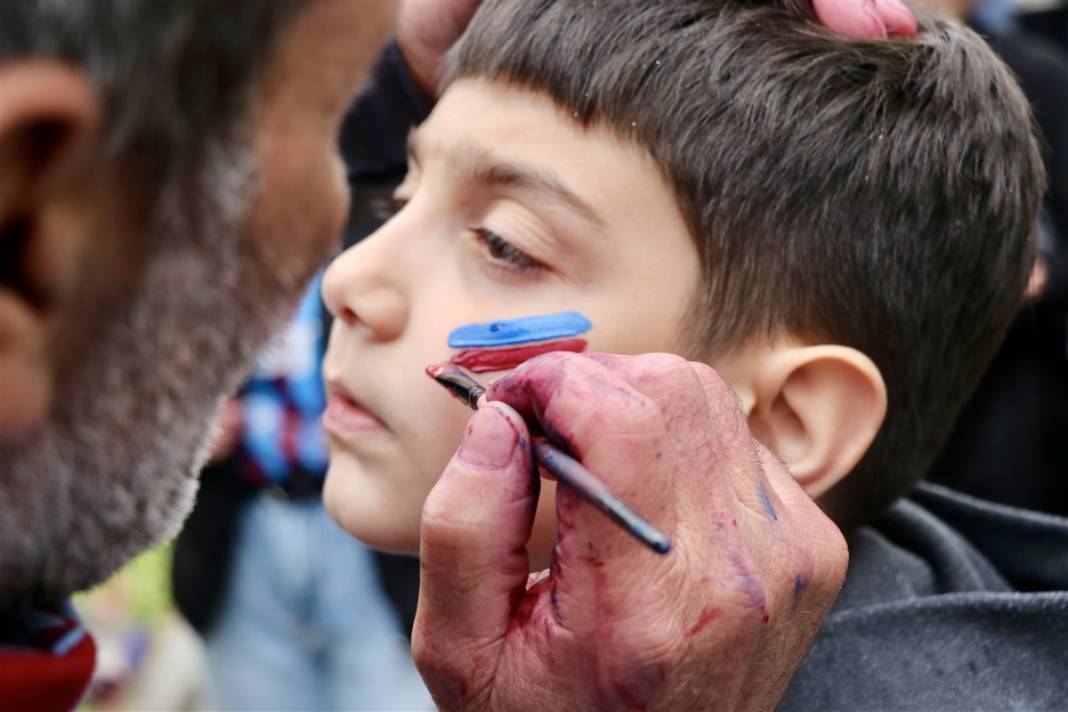 Şampiyonluğa bir kala! Trabzon'da meydanlar doldu 12