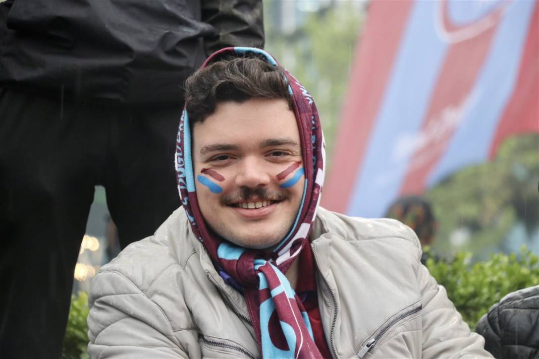 Şampiyonluğa bir kala! Trabzon'da meydanlar doldu 5