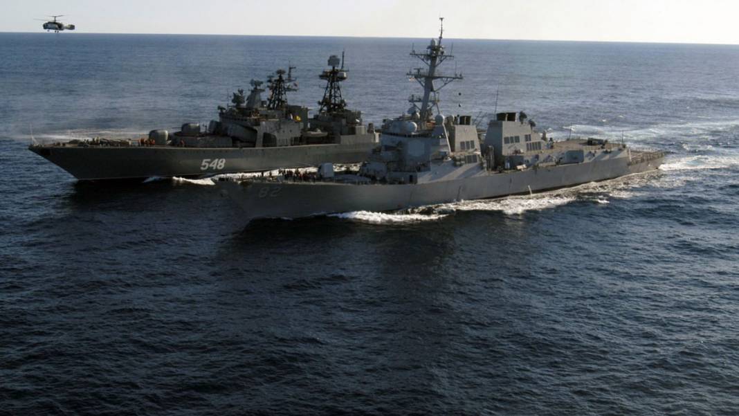 Ukrayna'nın Rus Donanmasının Sancak Gemisini vurması ne anlama geliyor? 6