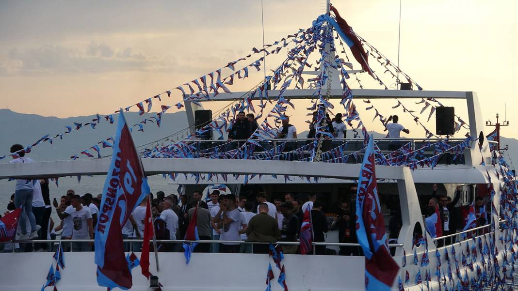 Trabzonspor kupasına kavuştu! Karadeniz'de bordo mavi coşkusu 8
