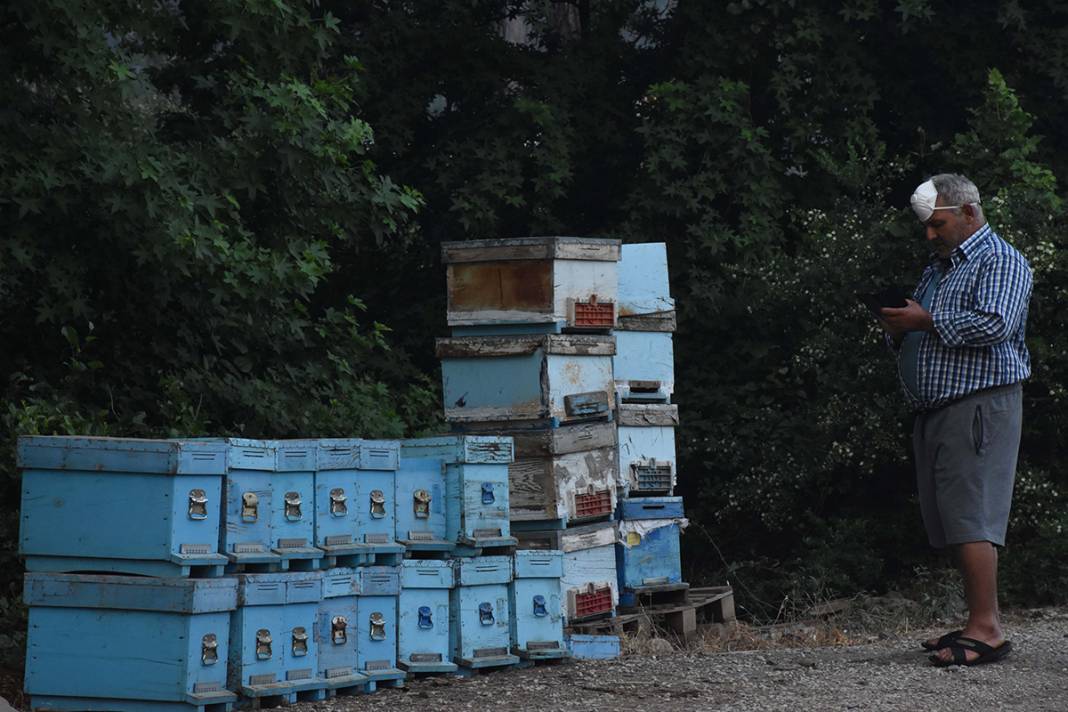 Marmaris'te yangın sürüyor! Uçaklarla müdahale başladı 27