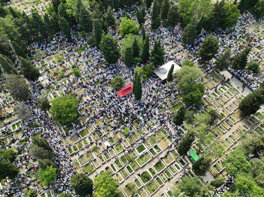Mahmut Ustaosmanoğlu Hoca'ya son görev 13