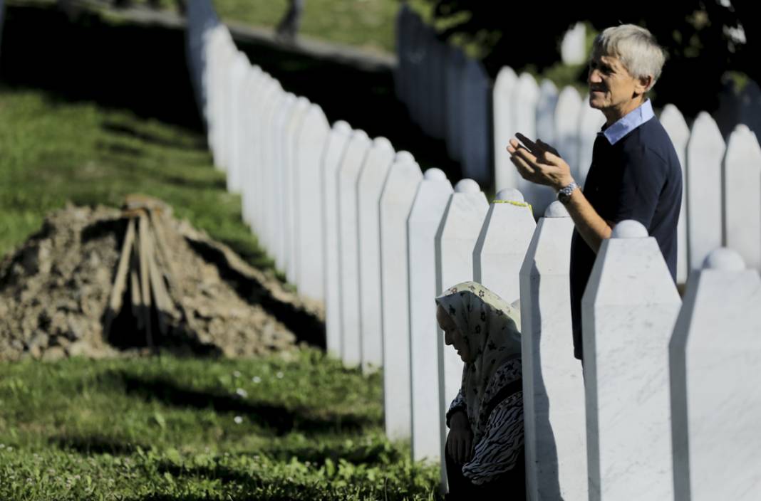 En genci 16 yaşında... Srebrenitsa'nın 27. yılında 50 cenaze toprağa verilecek 10