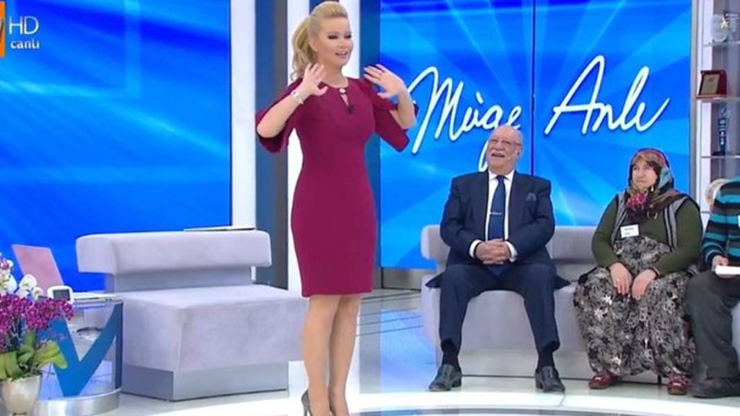 Müge Anlı'dan pantolon itirafı! Bakın neden elbise giyiyor? 3