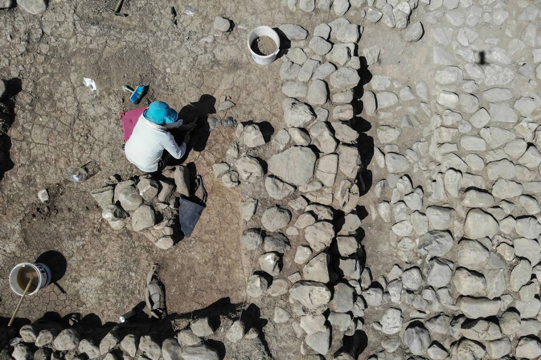Tunceli'deki kazılarda heyecanlandıran keşif: Anıtsal yapı olabilir 2