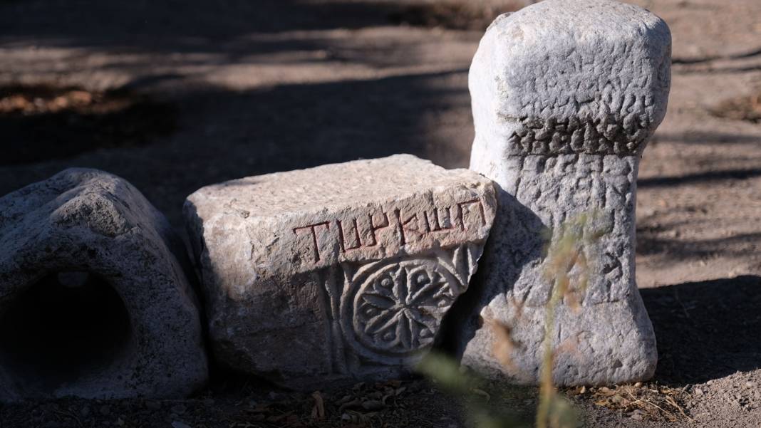 Antik kazıda ''Türk'' ibaresi yer alan yazıt bulundu 1