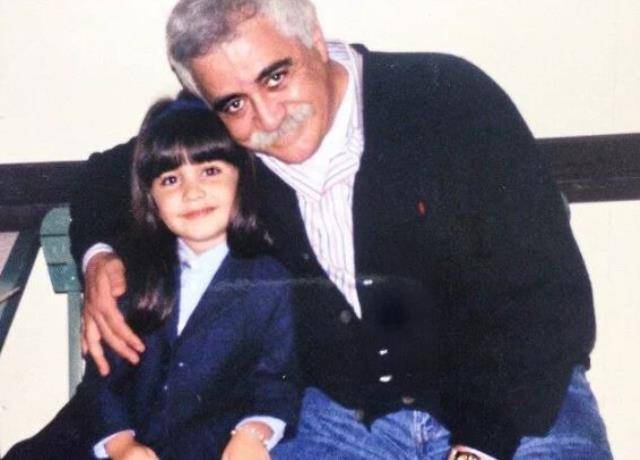 Olacak O Kadar'ın yıldızı Levent Kırca'nın kızını görenler şok oluyor! Meğer babasından da ünlüymüş... 3