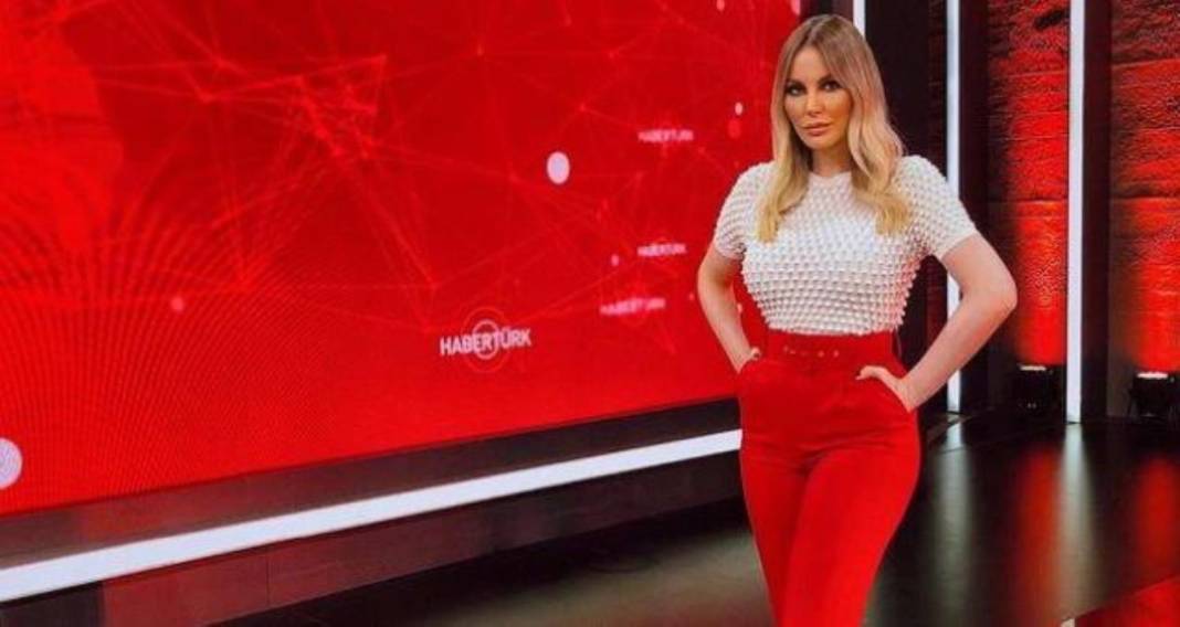 Bir dolar bir de ben sözüyle gündeme bomba gibi düşmüştü! Hande Sarıoğlu'nun estetiksiz halini görenler şok oluyor 1