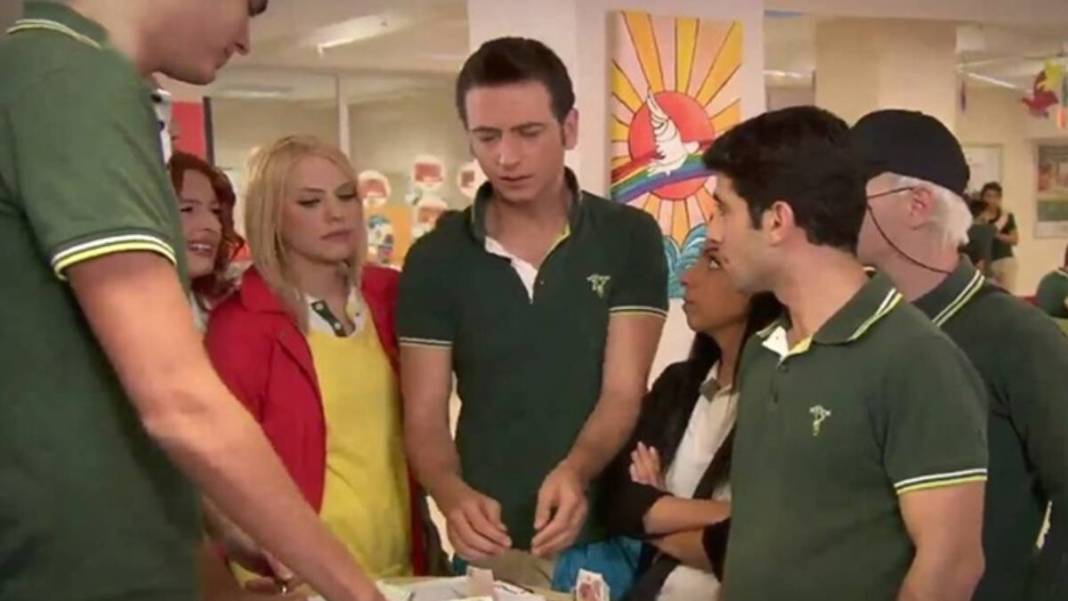 Pis Yedili'nin Orço'su değişimi ile ağızları açık bırakıyor! Hayranları bile tanıyamıyor: Ne oldu sana böyle Orço? 1