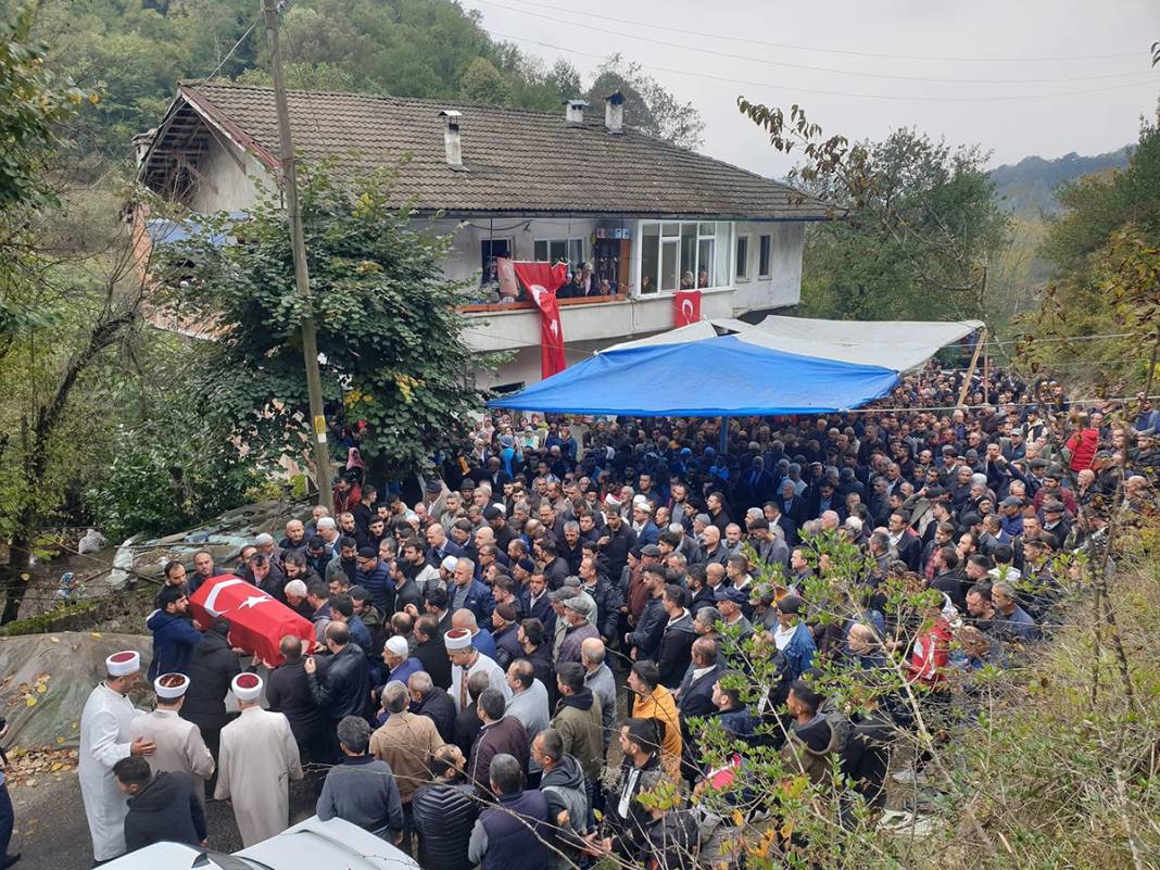 Madencilere son görev: Türkiye'yi yasa boğan Bartın'dan yürek yakan kareler 1