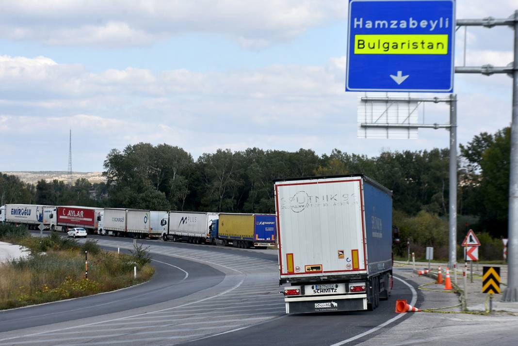 Hamzabeyli'de değişmeyen manzara: Bulgaristan çalışmıyor, biz sırada harap oluyoruz 3