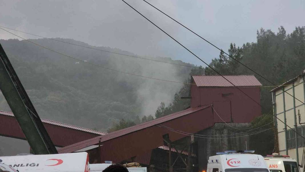 Bartın'da acı bekleyiş: Facianın boyutu gün ışıklarıyla ortaya çıktı 3