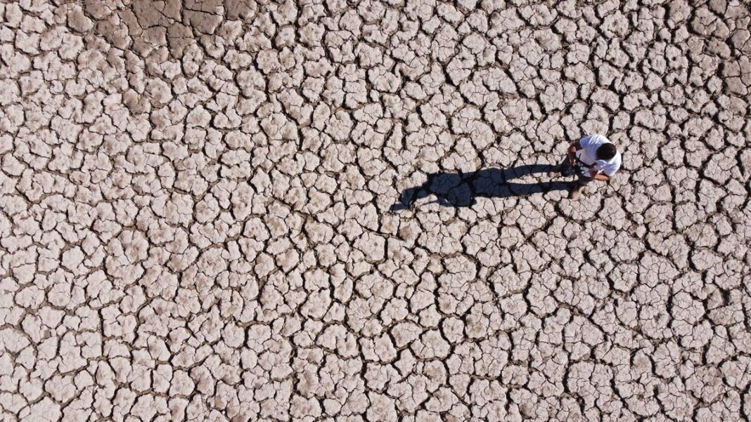 Zernek Barajı'nda su seviyesi dibi gördü! 'Vatandaşa su verilmeyecek konuma geldik' 19