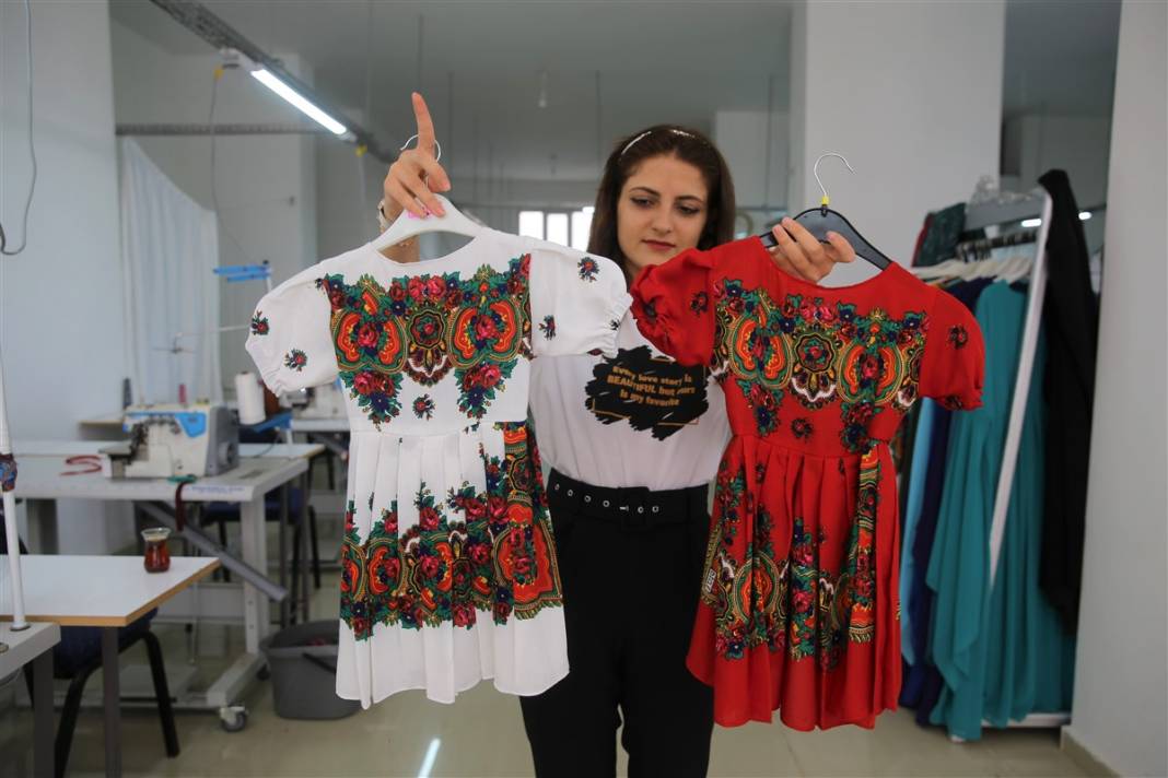 2 yıl önce başladı şimdi 5 ülkeye gönderiyor: Mezopotamya'nın asırlık giysileri dünyaya açıldı 2