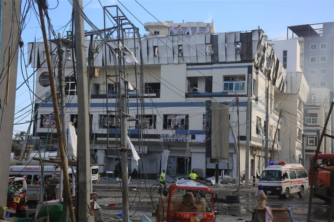 Vahşet bombaları Somali'yi vurdu! Dünyaya 'Doktorlarınızı gönderin' çağrısı 11