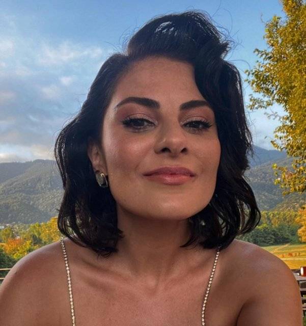 Akasya Durağı'nın saf Gülbin'iydi... Aslı Altaylar'ın son halini görenler şok oluyor! Ne yaptın kendine böyle? 8