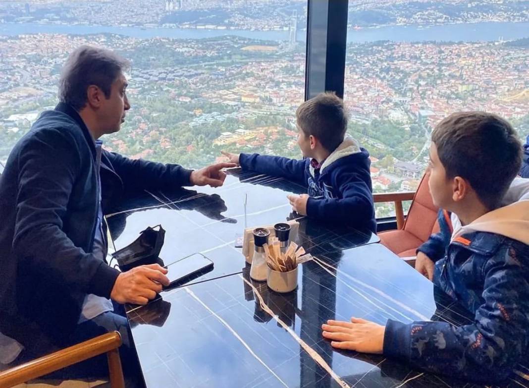 Necati Şaşmaz'ın oğullarını görenler şok oluyor! Herkes aynı detaya odaklandı: Yeni Polat Alemdar'lar mı yetişiyor? 5