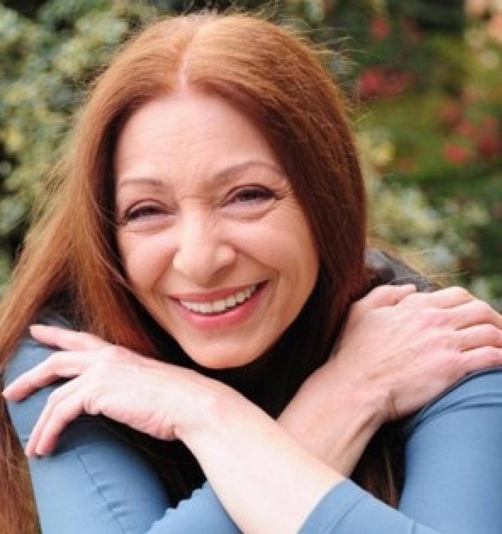 Trajik ölümüyle herkesi yasa boğmuştu... Hababam Sınıfı'nın Akil hocasının kızı bakın kim çıktı! Meğer hep gözümüzün önündeymiş 6