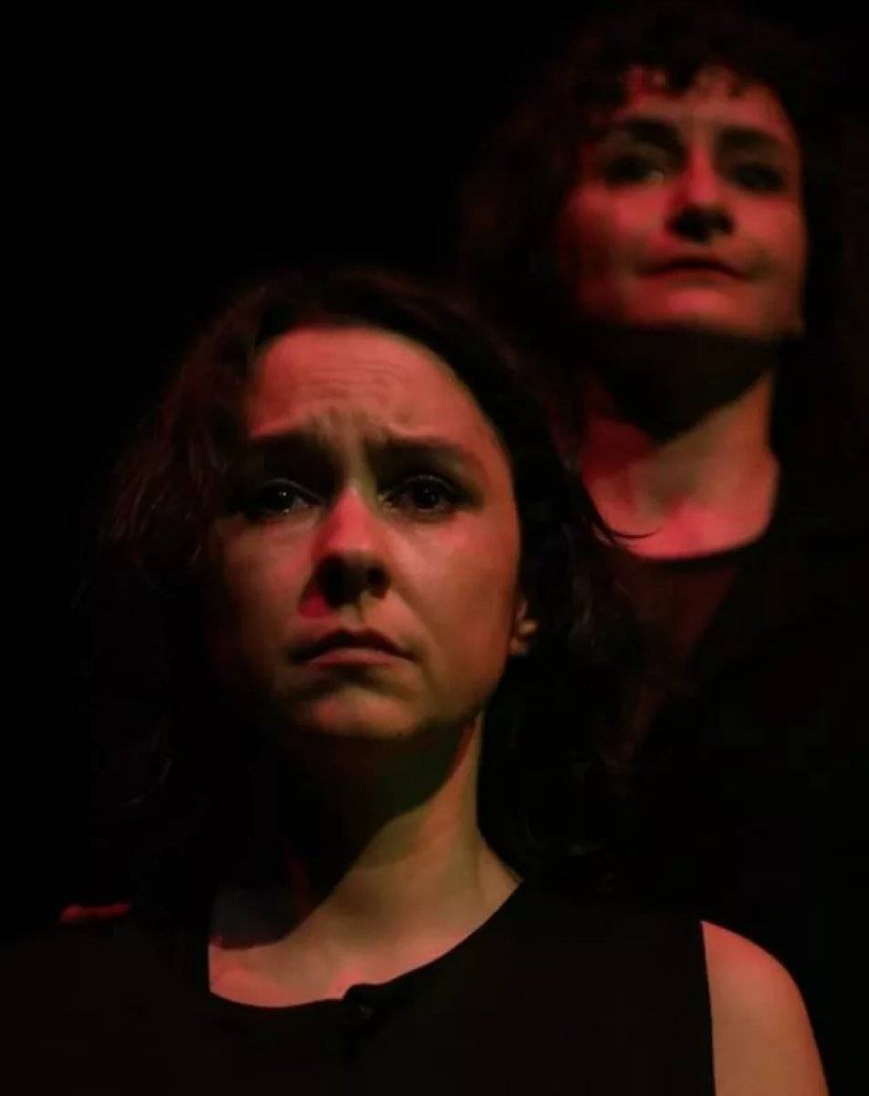 Acemi Cadı'nın kızıl saçlı Rüya'sıydı... İrem Erkaya'nın son halini görenler tanıyamıyor bile! Değişimiyle 'Yok Artık' dedirtti 8