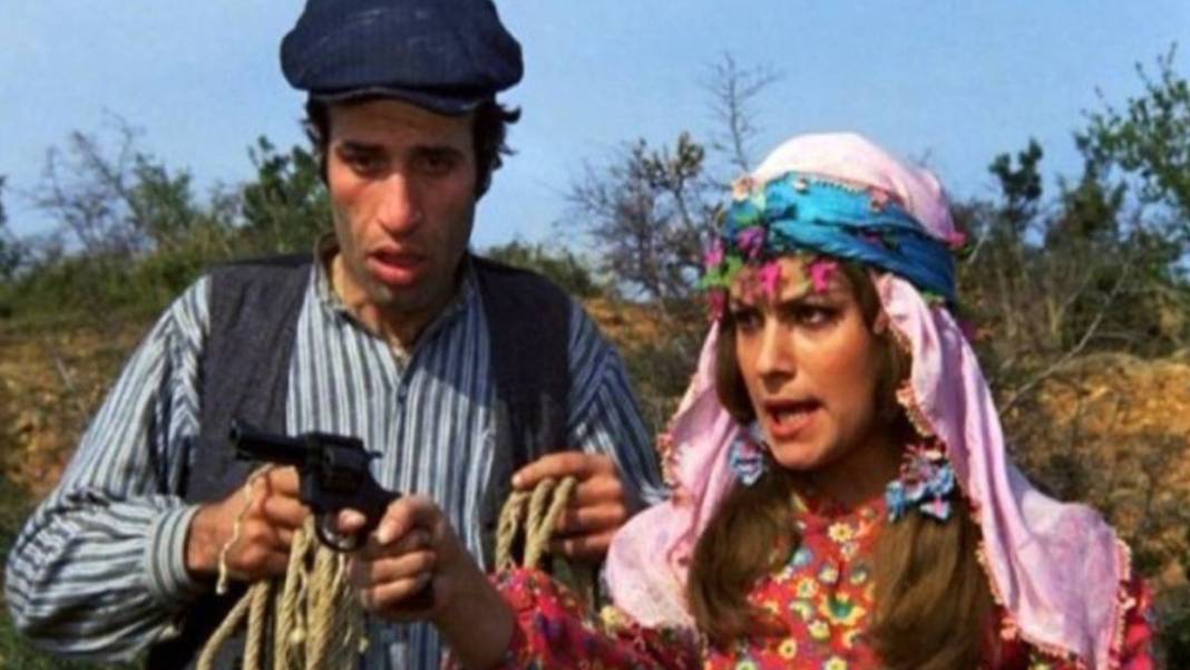 Salako'nun güzeller güzeli Emine'siydi... Meral Zeren yıllar içerisindeki değişimiyle ağızları açık bıraktı! Ne oldu sana böyle? 1