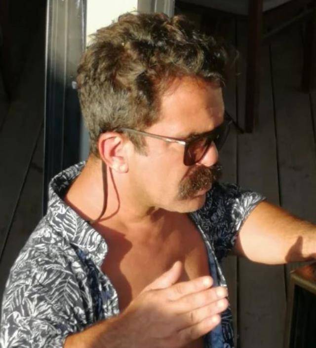 Ölüm haberleriyle gündeme bomba gibi düşmüştü: Çocuklar Duymasın'ın Çaycı Hüseyin'i son haliyle ağızları açık bıraktı! 7