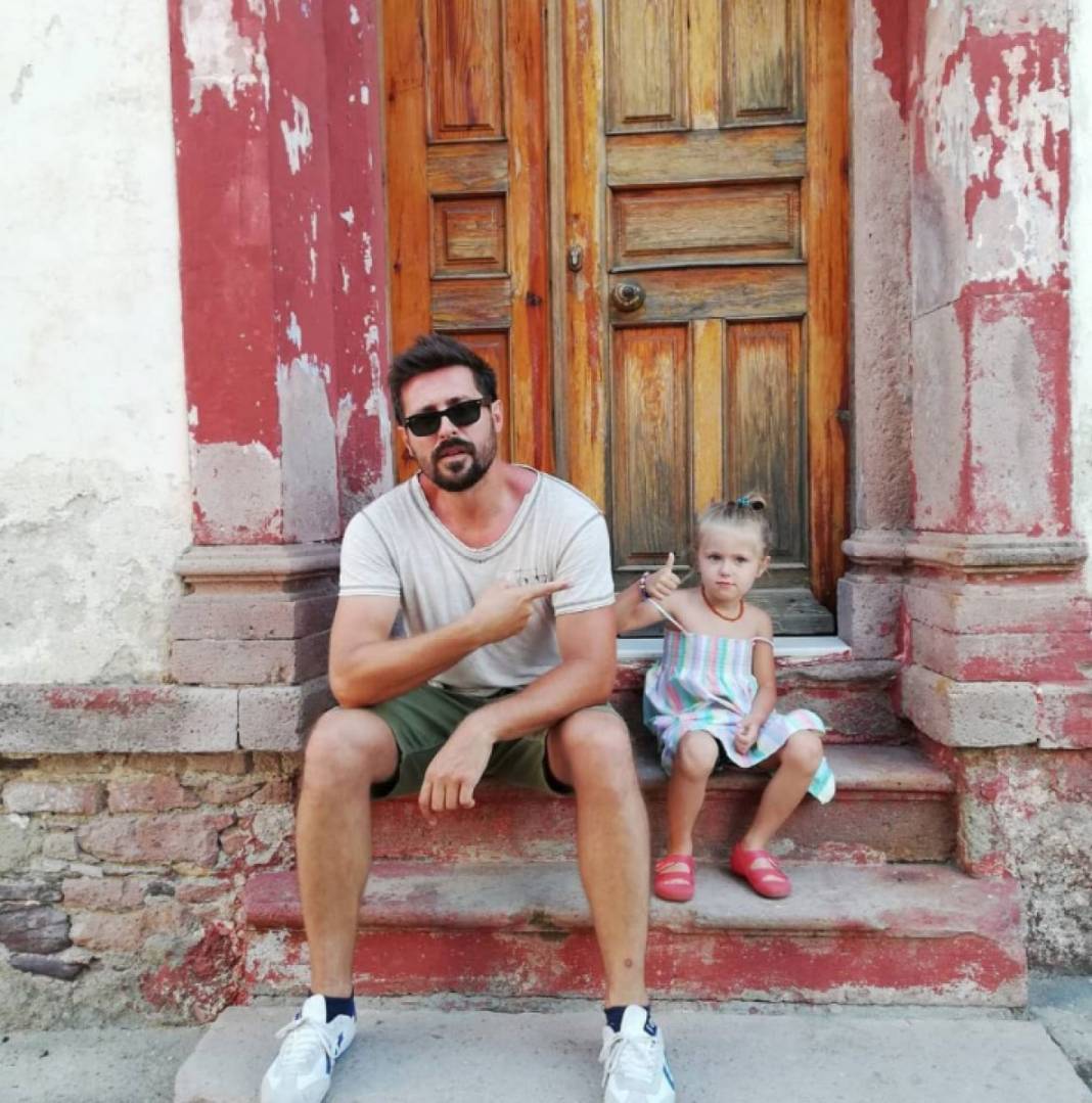 Gönül Dağı'nın Kenan'ı Serkan Kuru'nun kızını görenler şok oluyor! Güzelliyle adeta büyüledi: Gören küçük dilini yutuyor 5