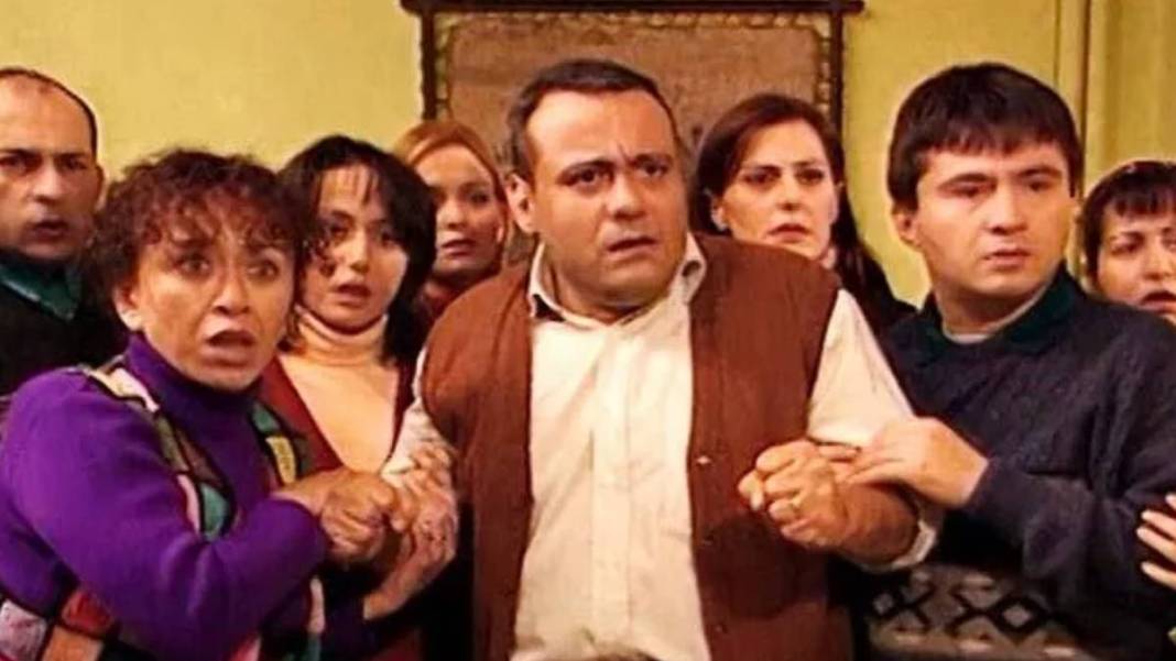 Türkiye'nin en iyi 25 dizisinin ilk sırası herkesi şoke etti! Listeye öyle diziler giremedi ki hayranları öfkeden kudurdu 17