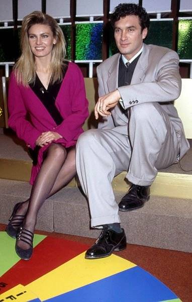 Çarkıfelek'in güzeller güzeli hostesiydi... Yasemin Koşal son haliyle ağızları açık bıraktı! Meğer Mehmet Ali Erbil... 1