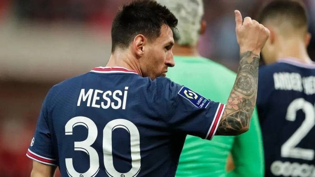 Forbes, dünyanın en çok para kazanan futbolcularını açıkladı 7