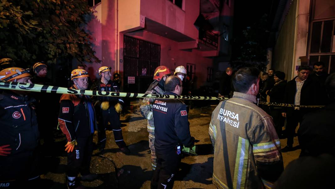 8'i çocuk 9 kişi hayatını kaybetmişti: Yangın faciasında yürek yakan kareler 8