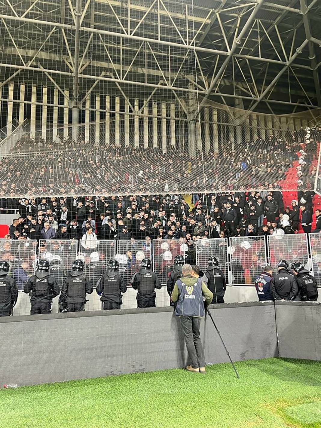 Türk futbolunun utanç gecesi: Dünyada gündem oldu, tüm Türkiye kınadı 4